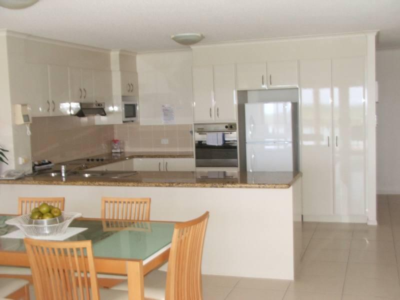 On The River Apartments Maroochydore Esterno foto